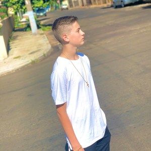 Meet your Posher, Gabriel oliveira